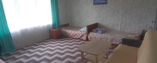 Комната стандарт с 3 односпальными кроватями в В Шахтерске