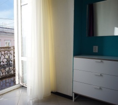 Двухместный номер эконом-класса с 1 кроватью и общей ванной комнатой в Vitamin rooms