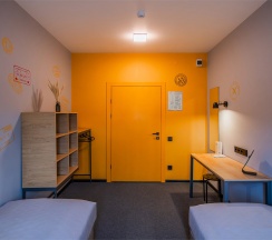 2-местный номер с общей ванной комнатой (раздельные кровати) в Friday center