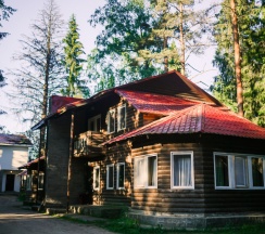 Коттедж стандарт с сауной (6+2) в Красное озеро