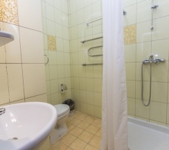 Двухместный с раздельными кроватями без балкона (1 этаж) в Аллес