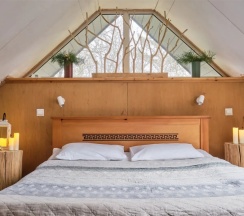 Двухместный номер улучшенный стандарт двуспальная кровать в Сарай Сараев