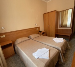 Двухместный с раздельными кроватями без балкона (1 этаж) в Аллес