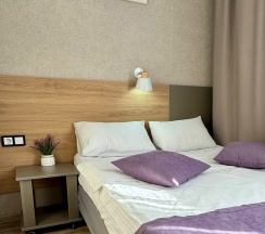 Стандарт плюс одноместный с большой кроватью в Высотник