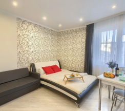 Апартаменты с балконом и с красивым видом из окна в Апартаменты Appartement De Luxe Дуэт