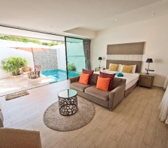 Вилла Deluxe с балконом в Tropicana Pool Villa