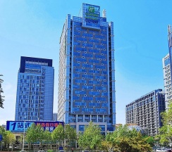 Двухместный номер Standard двуспальная кровать в Holiday Inn Express Jinan Exhibition Center by IHG