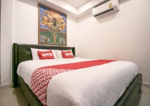 Двухместный номер Economy двуспальная кровать в OYO 568 Art Hotel Hua Lamphong - Hostel