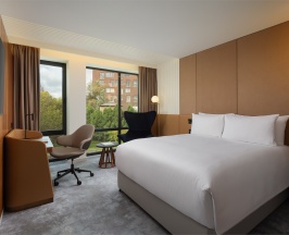 Номер Superior, с видом во внутренний двор - с двуспальной кроватью в Mövenpick Москва Таганская