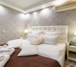 Двухместный номер Standard двуспальная кровать в BOMOND HOTEL