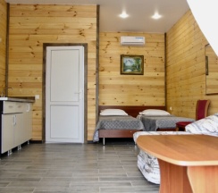 Апартаменты "Люкс" с двумя односпальными кроватями в Mechta