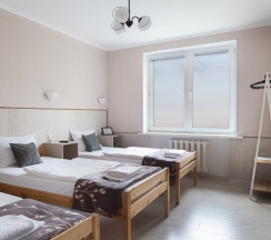 Трёхместный номер Economy в Янка