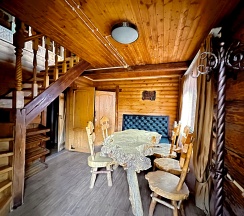 Дом с баней и мангальной зоной в Партия