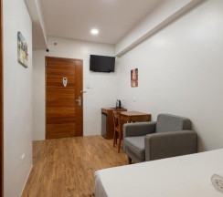 Двухместный номер Deluxe двуспальная кровать в Ihotel Uptown Bgc