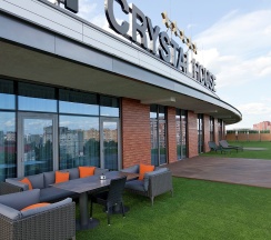 Royal Garden Suite в Crystal House Suite Hotel&SPA
