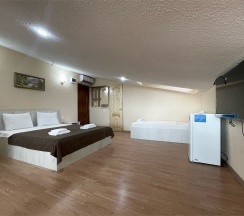 Мандсардный номер в Адунеи Сухум