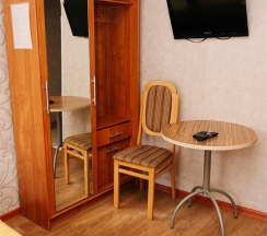 Стандартный номер с одной двуспальной кроватью в Алмаз