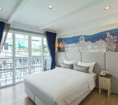 Двухместный номер Standard с балконом двуспальная кровать в White Ivory Bed & Breakfast