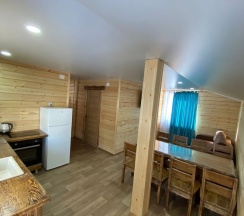 Коттедж трехкомнатный с 3 спальнями в Ice Street 40