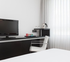 Двухместный номер Standard двуспальная кровать в Axor Barajas