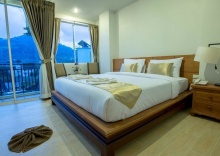 Номер Deluxe в Sea Star Patong Hotel