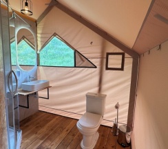 Глэмпинг Люкс в Caspian Camp