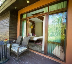 Вилла Deluxe с видом на реку в Sibsan Resort & Spa Maeteang
