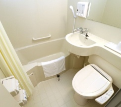 Двухместный номер Premium двуспальная кровать в Toyoko Inn Okinawa Naha Omoromachi Ekimae