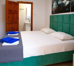 Люкс 5+1 трёхкомнатный в Камелот