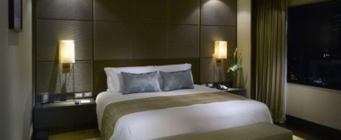 Двухместный люкс Executive c 1 комнатой двуспальная кровать в Crowne Plaza Bangkok Lumpini Park, an IHG Hotel