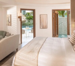 Coyaba Villa Swim-up Rondoval Butler Suite w/ Private Pool Sanctuary Sky в Sandals Dunns River All Inclusive