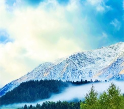 Трехкомнатный улучшенный комфорт с видом на горы | 3 этаж в Hayat Haus