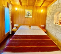 Двухместный номер Standard с балконом двуспальная кровать в Kayezta Hotel Alacati