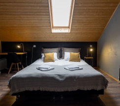 Двухместный номер с мансардным окном в Bay house