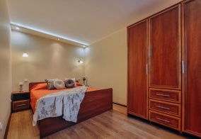 Апартаменты LovelyHome 39 (ЛавлиХоум 39) на улице Генерала Галицкого в Калининграде