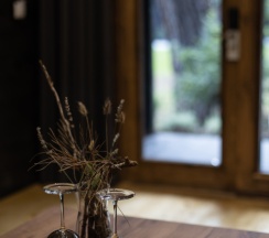 Четырёхместный номер Standard с красивым видом из окна в Абна