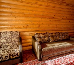 Номер в коттедже с 2 комнатами с балконом в Вкс