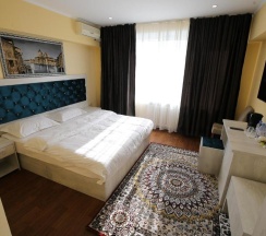 Двухместный номер Comfort двуспальная кровать в Altai Business Hotel