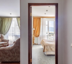 Номер люкс семейный с 1 двуспальной кроватью в Villa Victoria