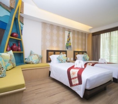 Семейная студия Deluxe в Phi Phi Nice Beach Hotel Hip