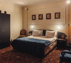 GALLERY NAKOVALNYA в Marco Polo Moscow