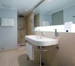 Двухместный номер Premium двуспальная кровать в L'Ermitage Hotel Tallinn