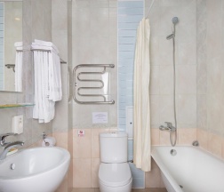 Номер делюкс №108 в Hotel central