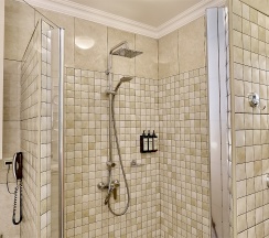 Люкс в Astor Hotel 4*