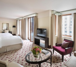 Номер Премьер Твин в Four Seasons Hotel Moscow