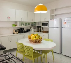 Трёхместный люкс в Brazilodge All Suites Hostel