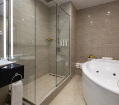 Президентский люкс в Krasnodar Marriott Hotel