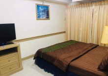 Апартаменты в Spacious 1 Bed Room with Living Room Ekamai Thonglor Prime Area