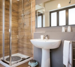 Двухместный номер Standard с балконом двуспальная кровать в Kaktus Guest House