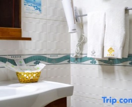 Номер Standard в Linghai Hotel